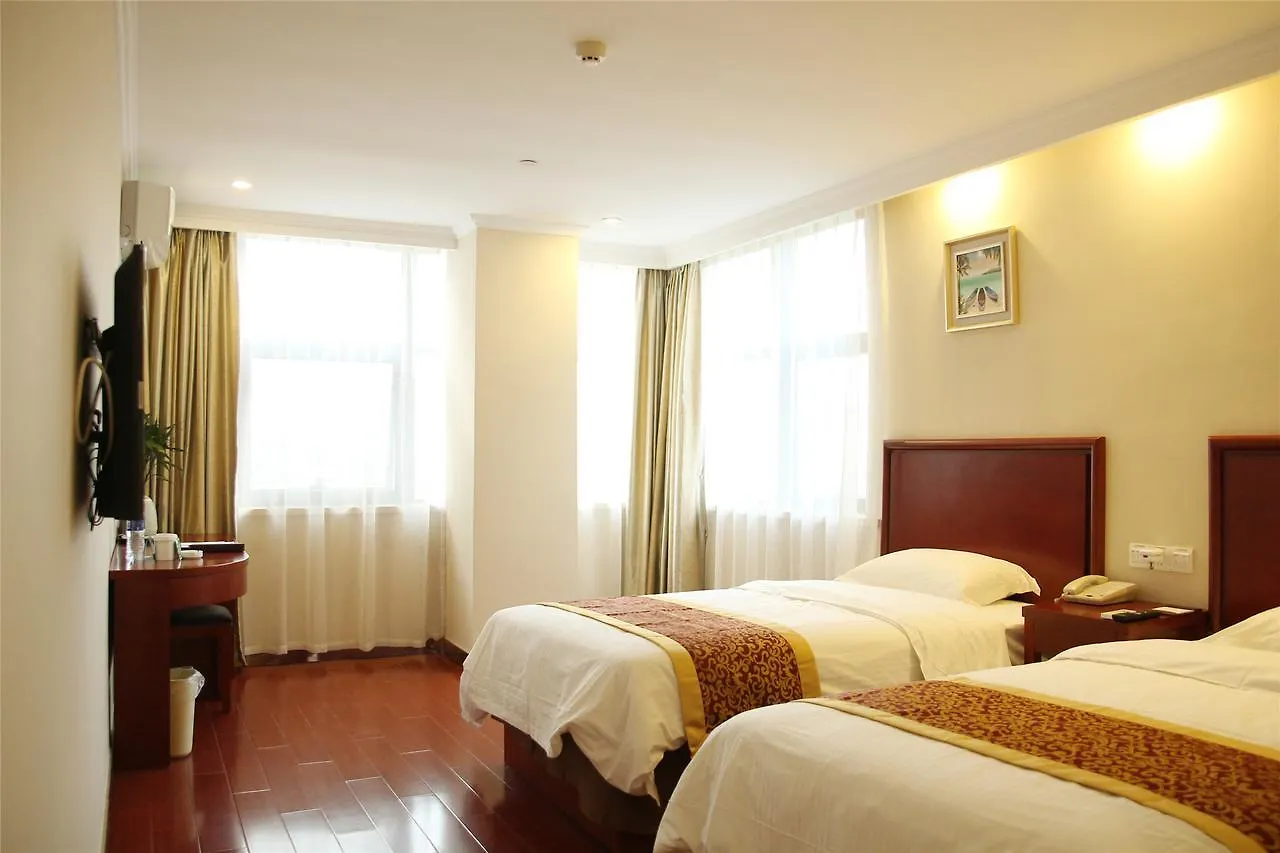 Greentree Inn Hainan Sanya Chunyuan Seafood Square Express Hotel